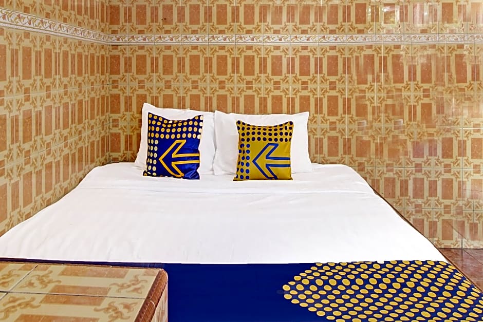 SPOT ON 91694 Hotel Rama Chandra