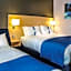 Holiday Inn Express Manchester Airport By IHG