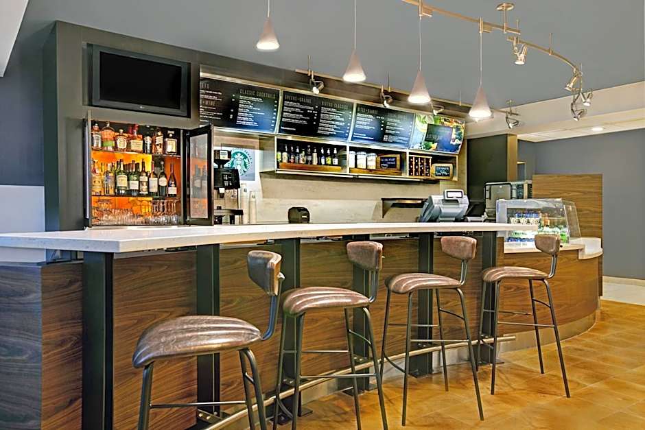 Courtyard by Marriott Chicago Elmhurst/Oakbrook Area