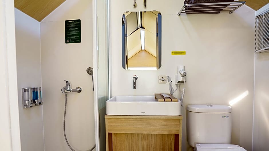 Bobocabin The Tavia, Puncak