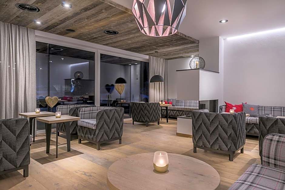 Heart Hotel Grischuna