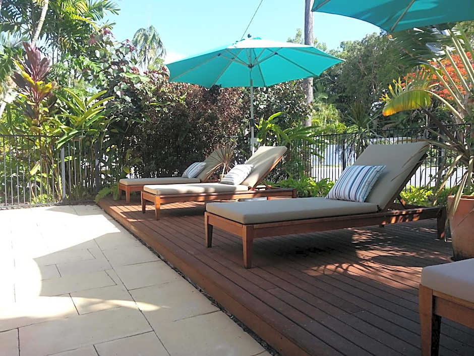 Clifton Sands Holiday Units