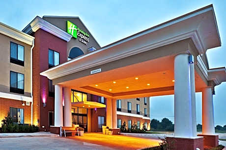 Holiday Inn Express & Suites Perry By IHG