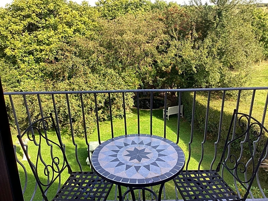 Bosvean House Bed & Breakfast