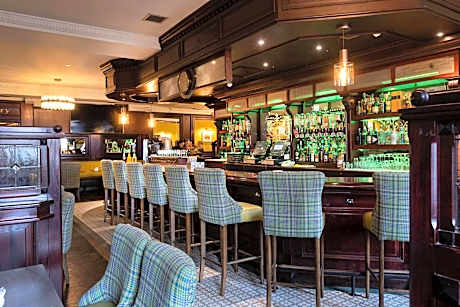 Cahir House Hotel