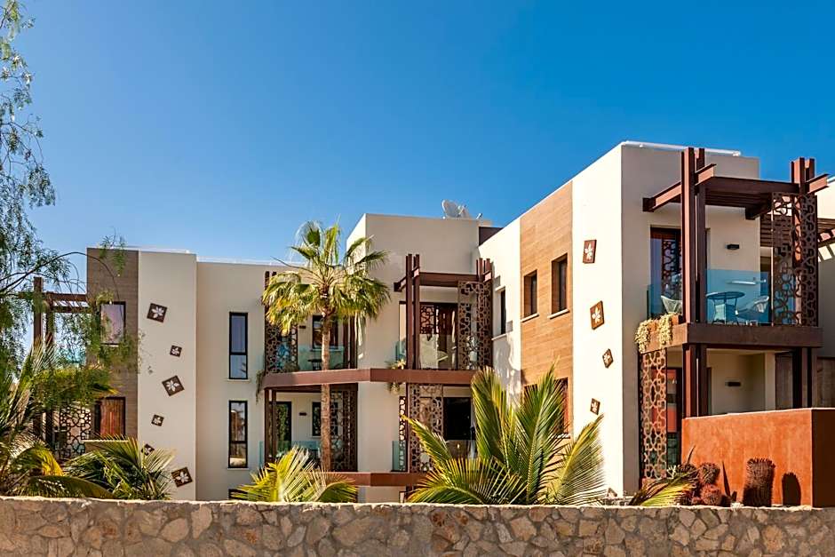 Alhambra Boutique Apartments by TAM Resorts