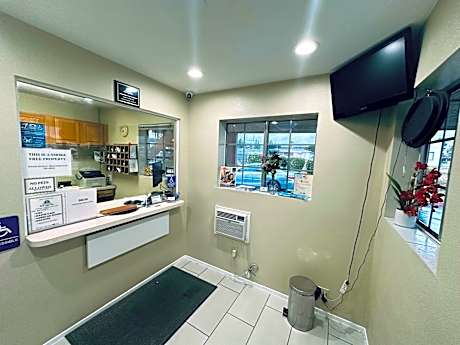 Americas Best Value Inn- Calimesa