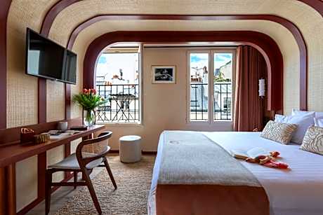 Chambre Grand Lit ou Lits Jumeaux Balcon