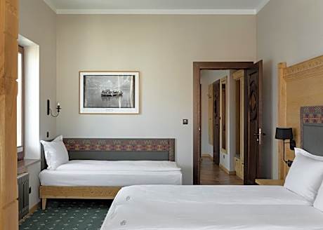 Premium Family Suite