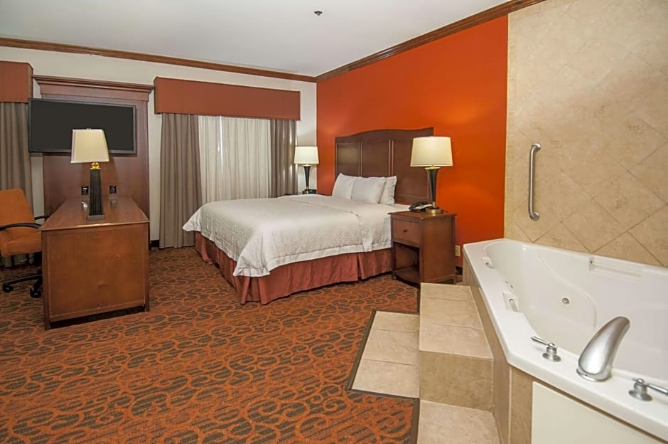 Hampton Inn By Hilton & Suites Waxahachie