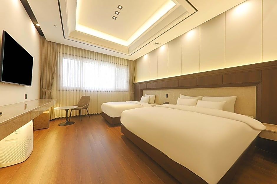 Hotel Demer Mokpo