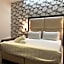 Catone District Hotel