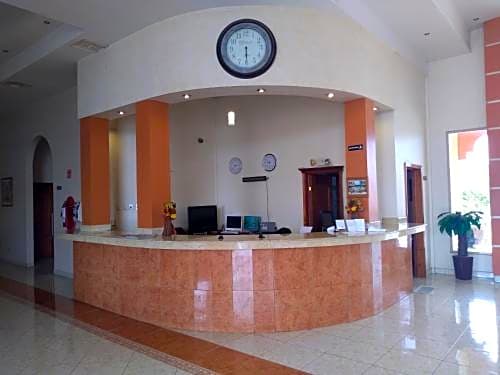 Hotel Jiménez Plaza