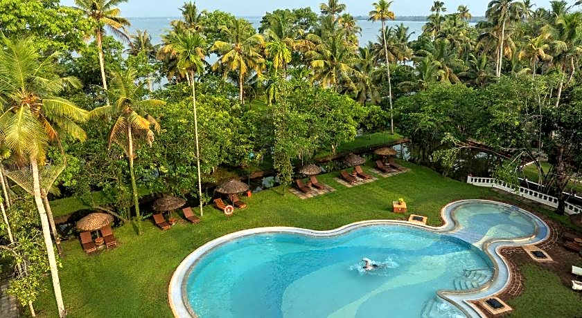 Coconut Lagoon - CGH Earth
