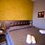 Silver Bay Hotel