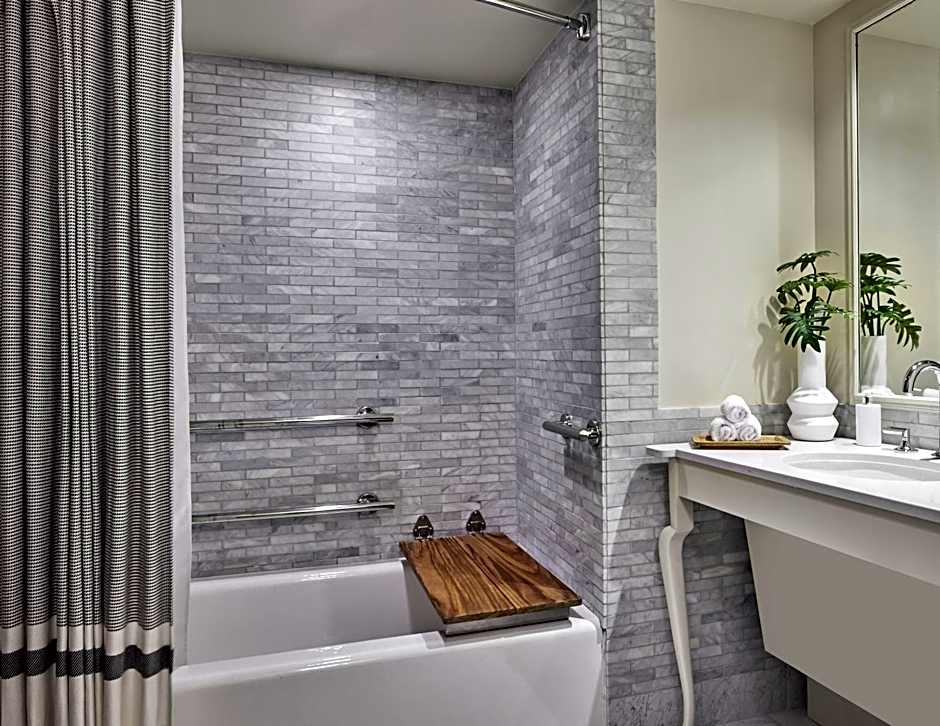 Viceroy Santa Monica