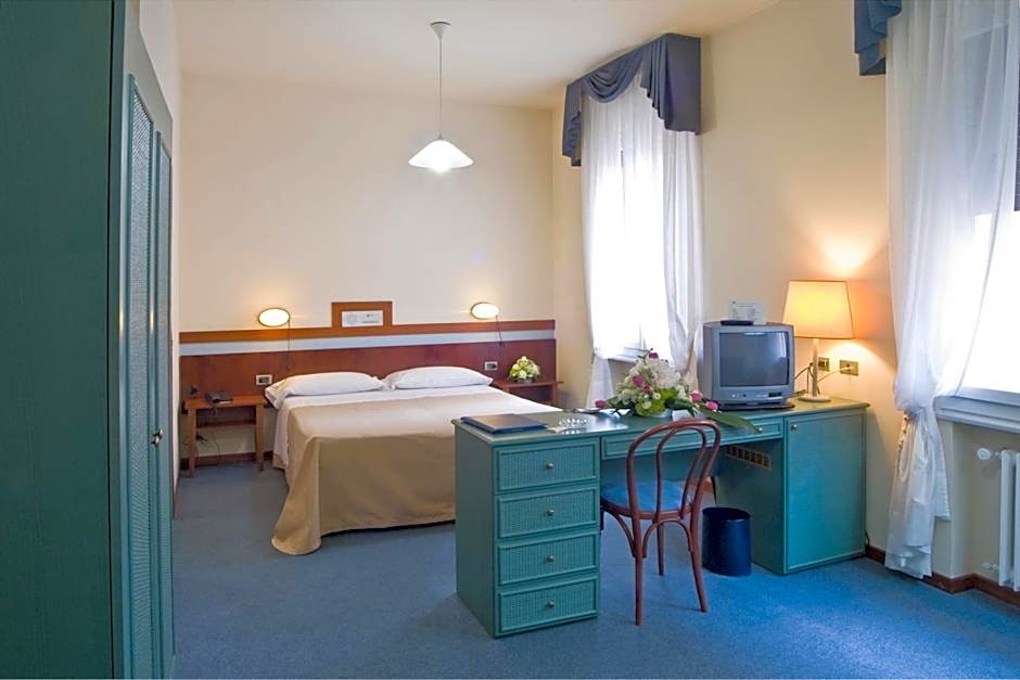 Hotel Centrale Byron