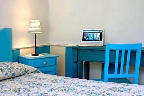 Double or Twin Room with Shared Bathroom