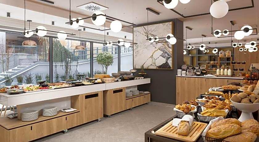 Courtyard by Marriott Cluj-Napoca Downtown