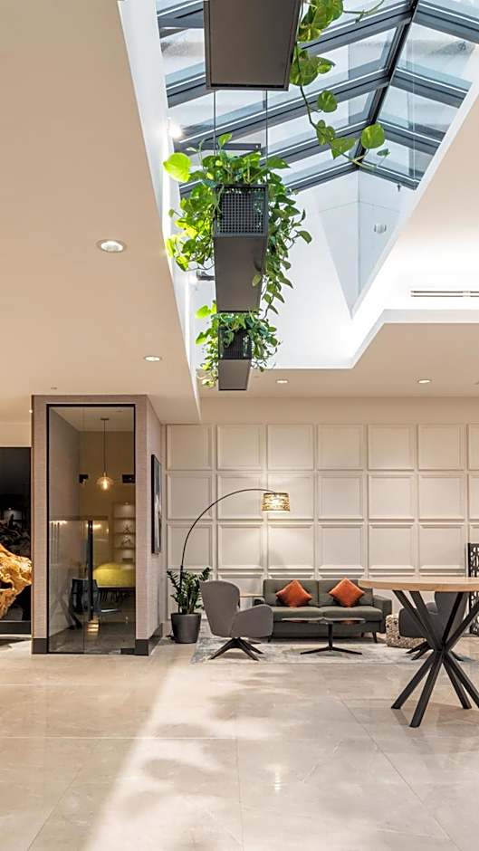 Sheraton Laval Hotel