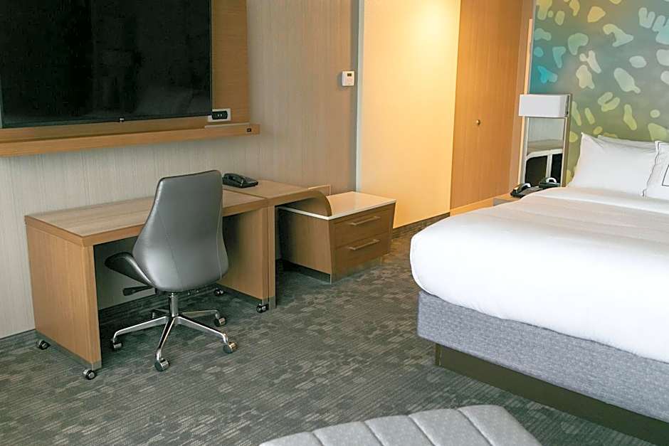 Courtyard by Marriott Elkhart