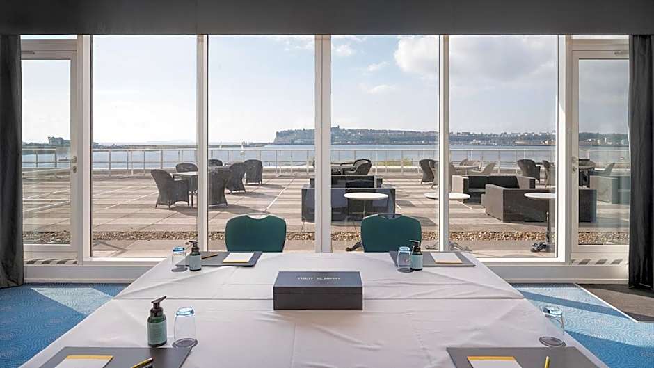 Voco St Davids Cardiff By IHG