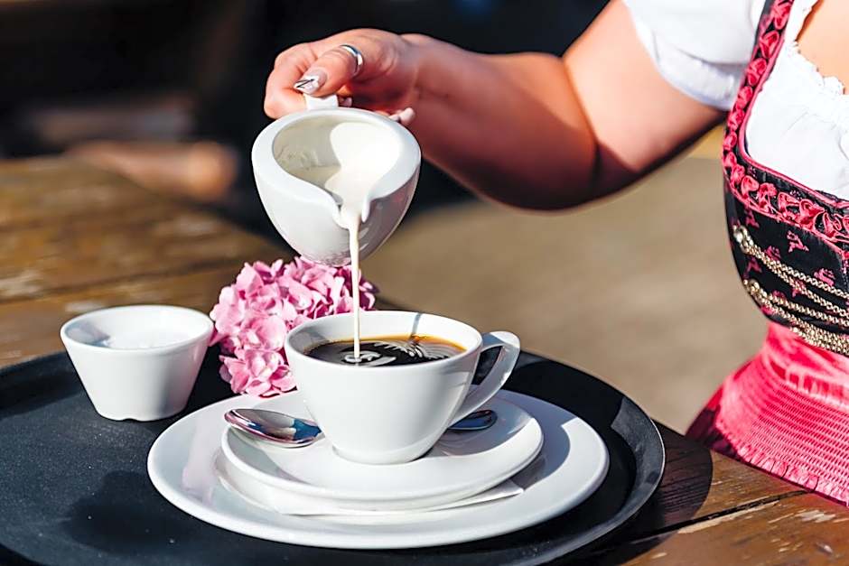 Erlebnishotel "Zur Schiffsmühle" GmbH