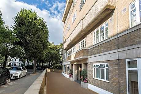 Vincent House London Residence