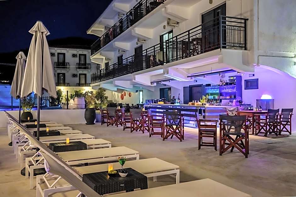 Amalia Hotel
