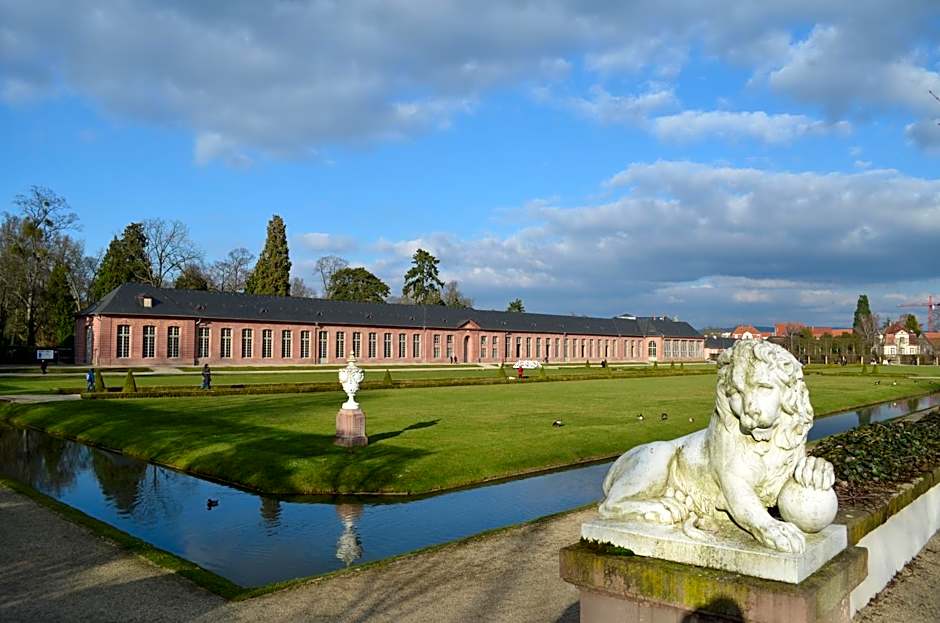 Neu Heidelberg - Guesthouse & Apartments