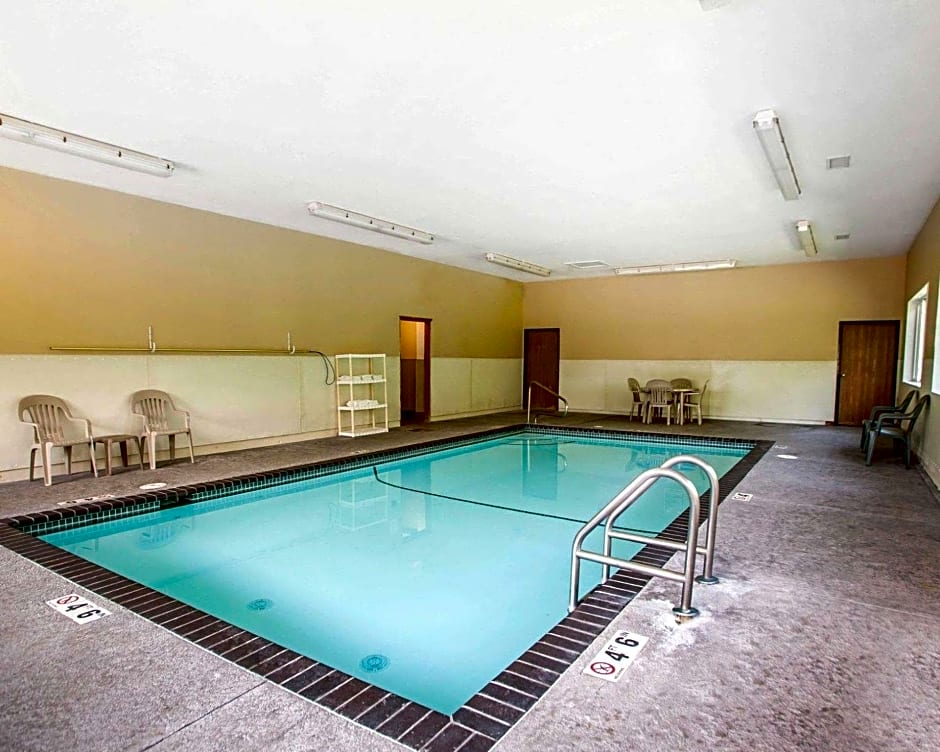 Quality Inn & Suites Davenport