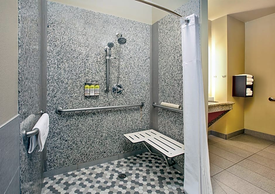 Staybridge Suites Plano By IHG