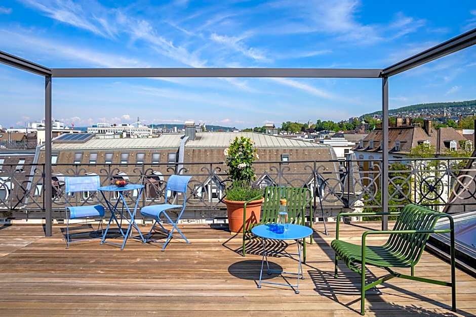 Alma Hotel - Boutique hideaway by the lake with rooftop and ladies-only wellness