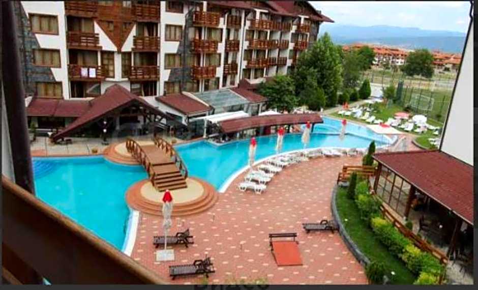 500м. от лифта Сладък дом в Белведере СПА комплекс