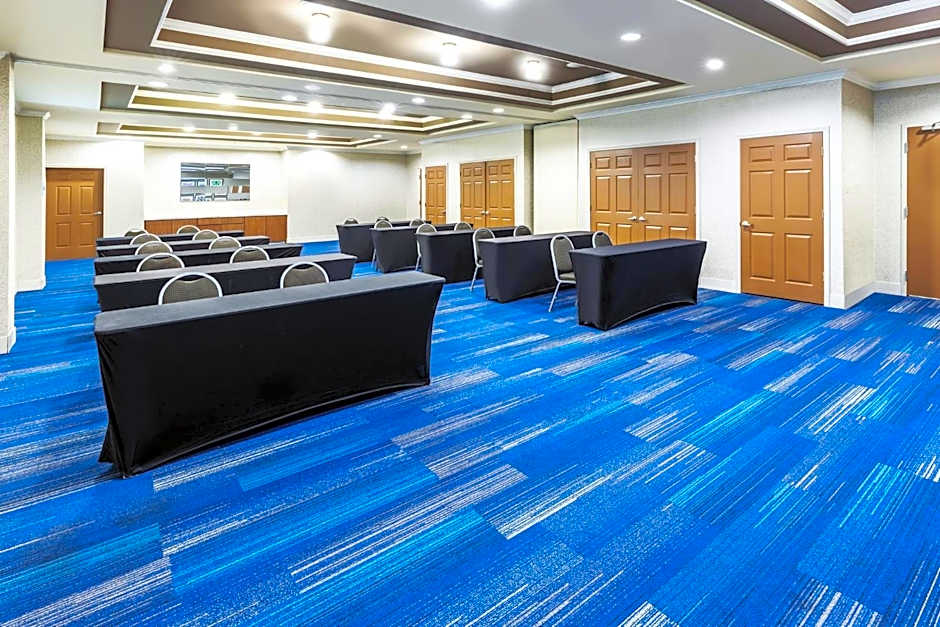 Holiday Inn Express & Suites Houston Space Ctr-Clear Lake By IHG