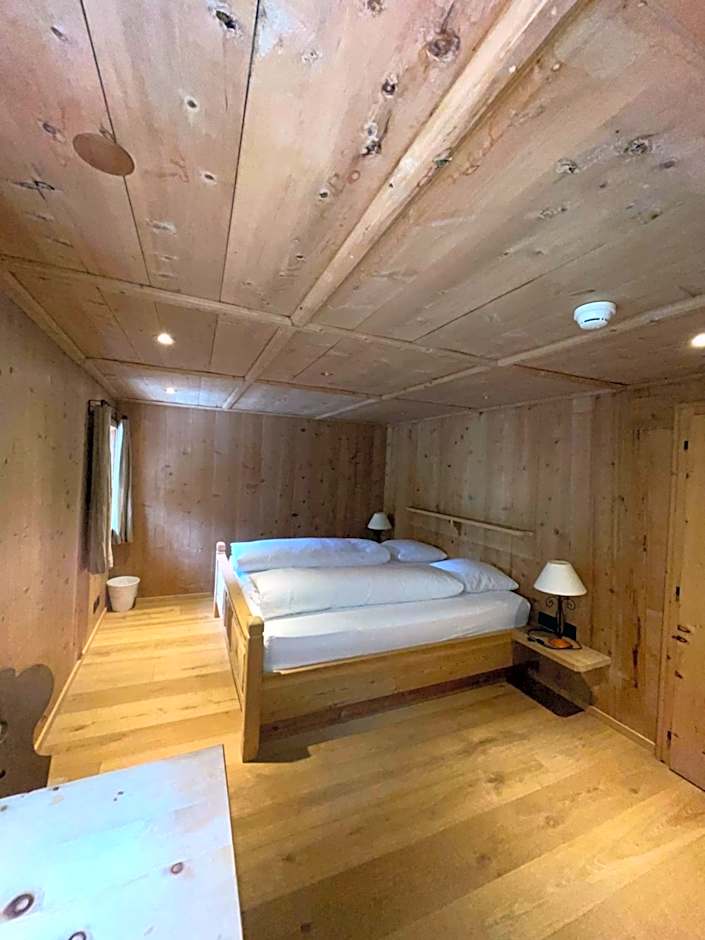 Alpengasthof Crusch Alba ed Alvetern, S-charl