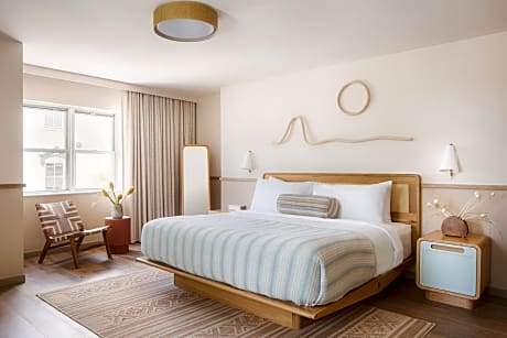 Traditional King Room