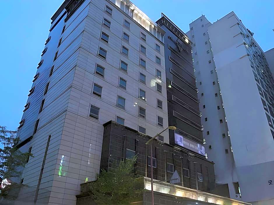 Polaris Hotel