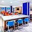 Holiday Inn Express Hotel & Suites Lander By IHG