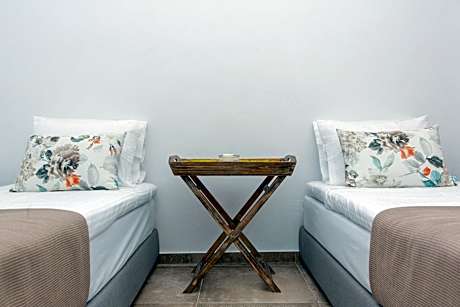 One-Bedroom Apartment with Balcony and Sea View