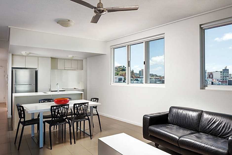 Central Holborn Apartments