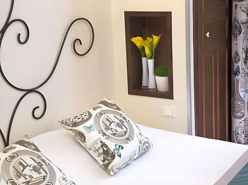 Castex Hotel