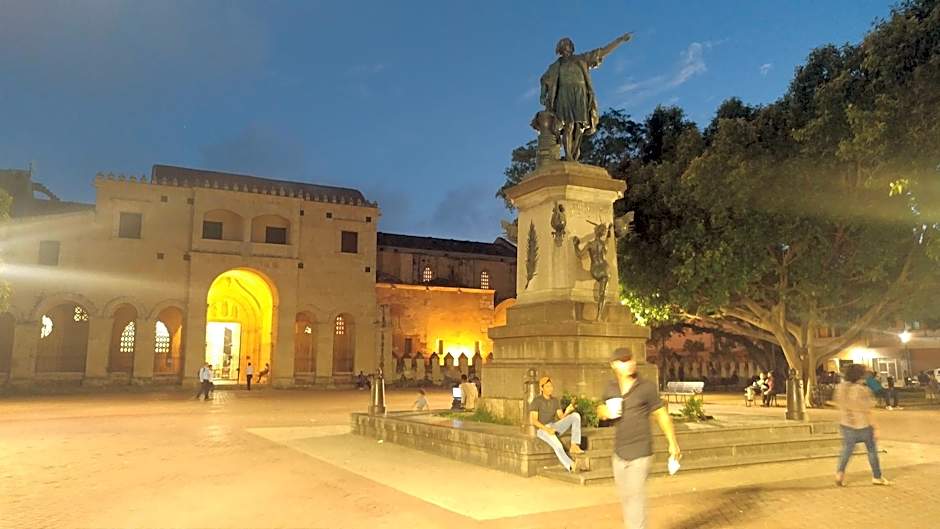 Hotel Class Colonial