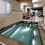 Holiday Inn Express & Suites Mitchell By IHG