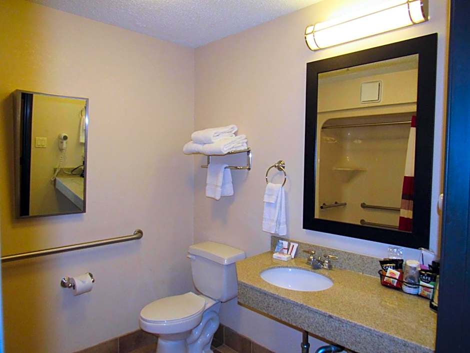 Red Roof Inn Fargo - I-94/Medical Center