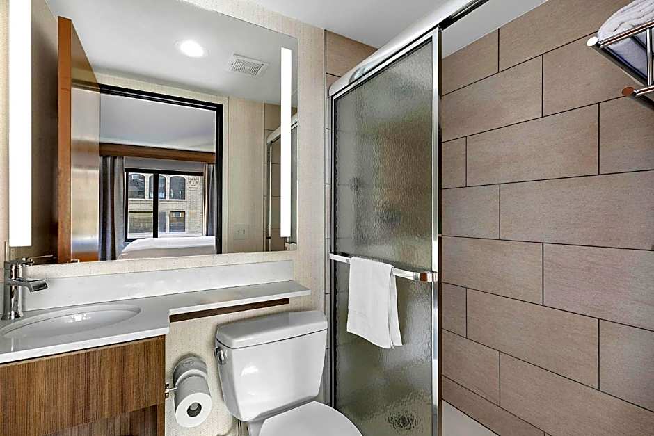 Holiday Inn Manhattan 6th Ave - Chelsea By IHG