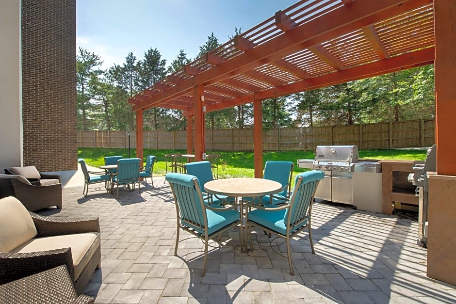 Candlewood Suites Alexandria West, an IHG Hotel
