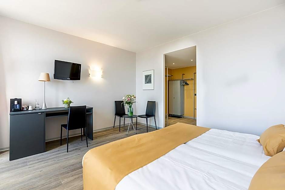 Hotel Alpes & Lac