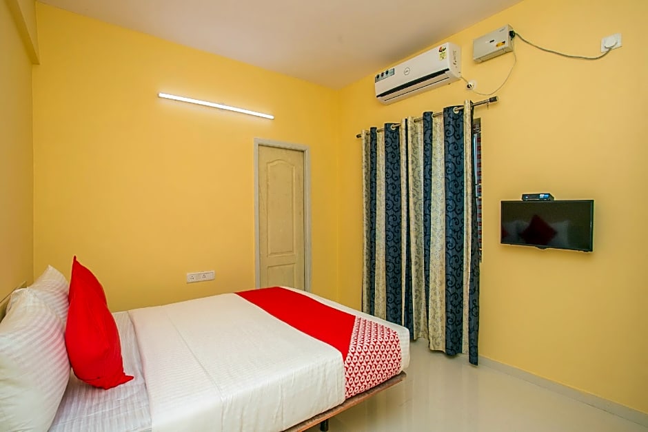 Hotel O Varcity Emerald Near Ragigudda Sri Prasanna Anjaneyaswamy Temple