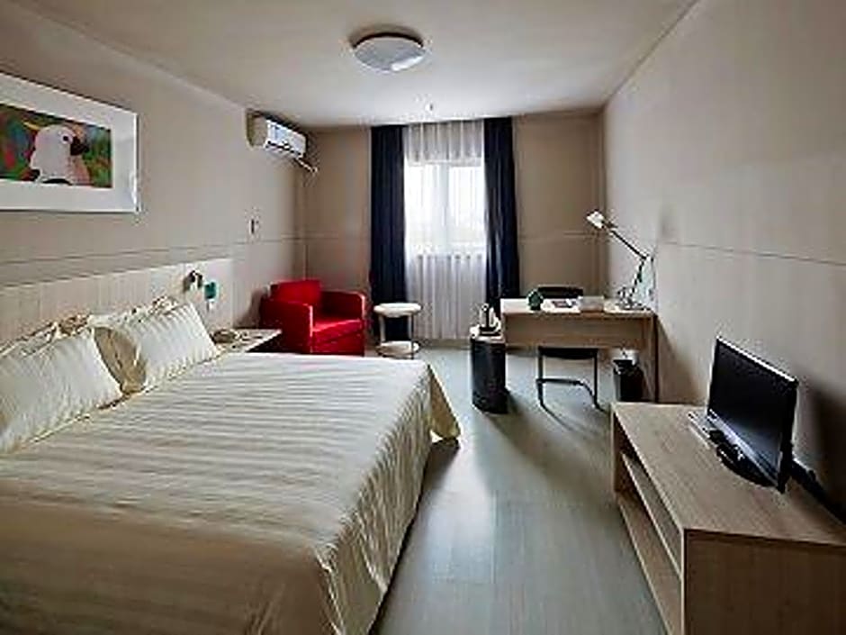 Jinjiang Inn Anshan Xingsheng Square Branch